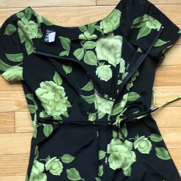 Vintage 90s black and green floral maxi dress - Picture 8 of 8